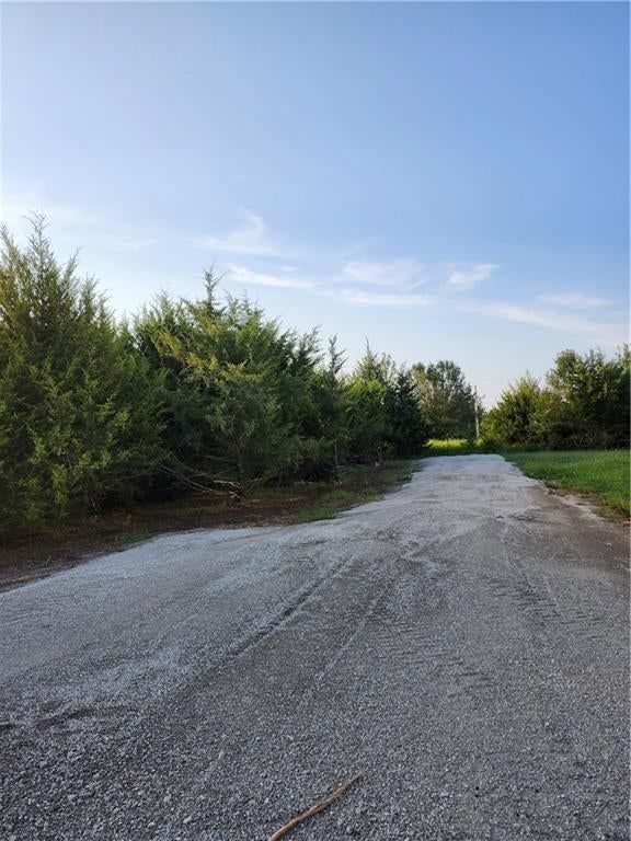 157 S Linn Valley Drive — photo 3