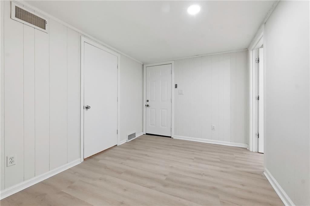 11506-11508 Oak Street — photo 13
