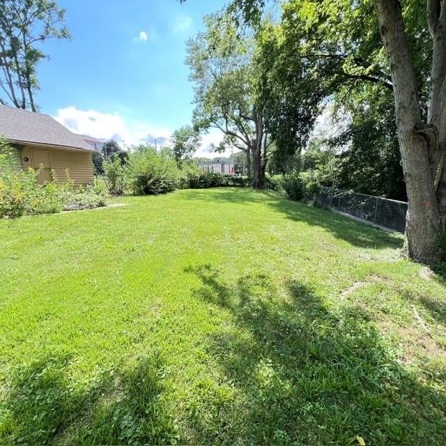 8249 Ward Parkway — photo 21