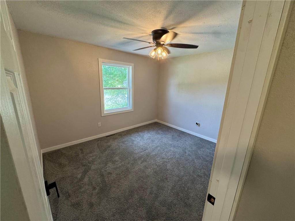 818 S High Street — photo 22