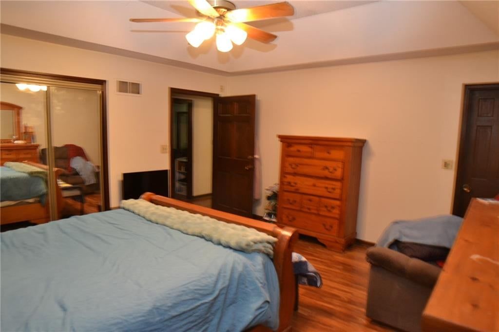 8001 N Lydia Avenue — photo 16