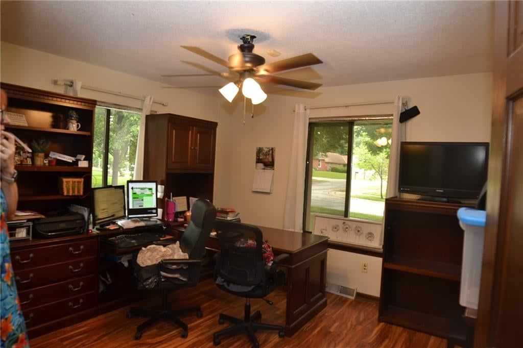 8001 N Lydia Avenue — photo 19