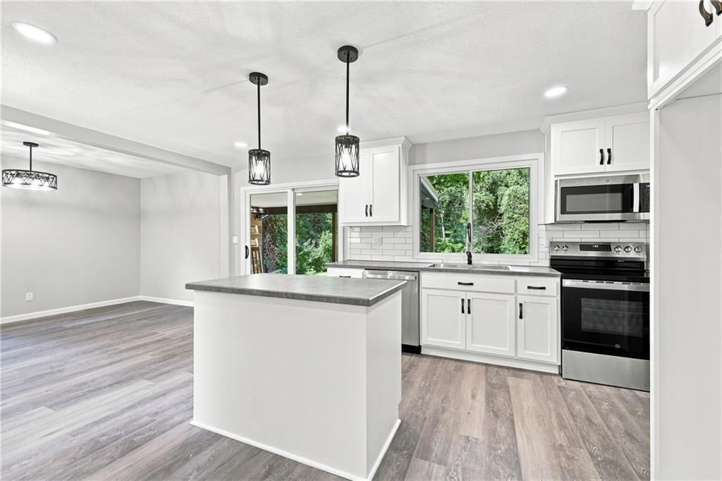 504 S Thornton Street — photo 8