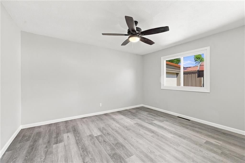 504 S Thornton Street — photo 18