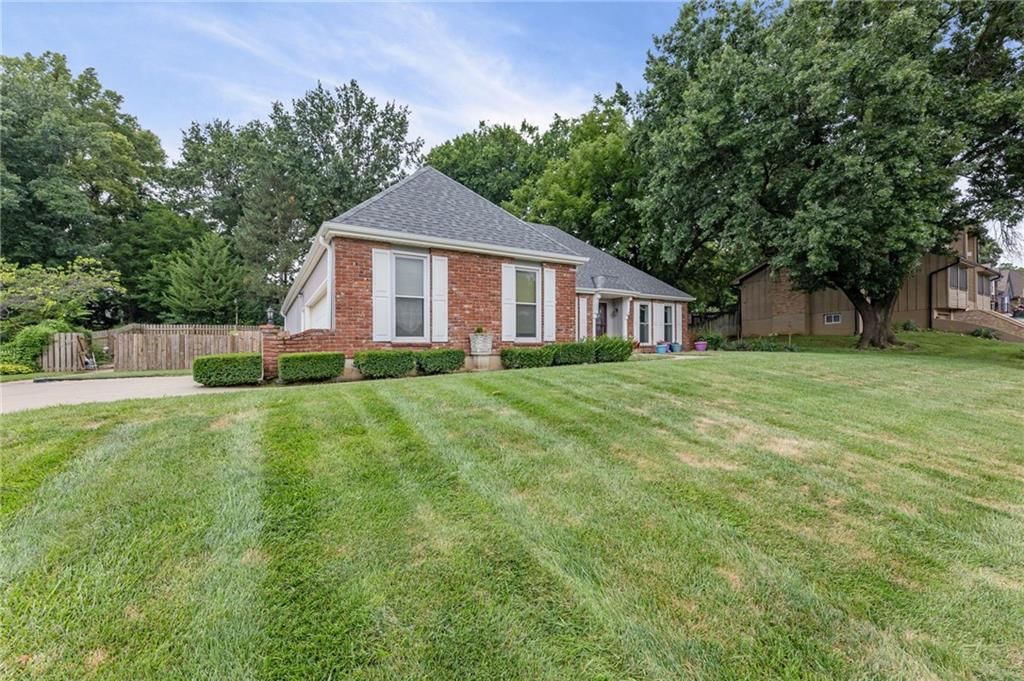 5204 Stearns Street — photo 4