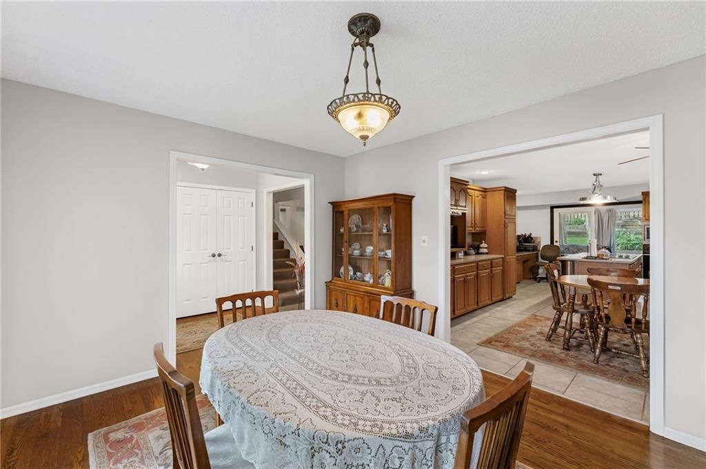 5204 Stearns Street — photo 7