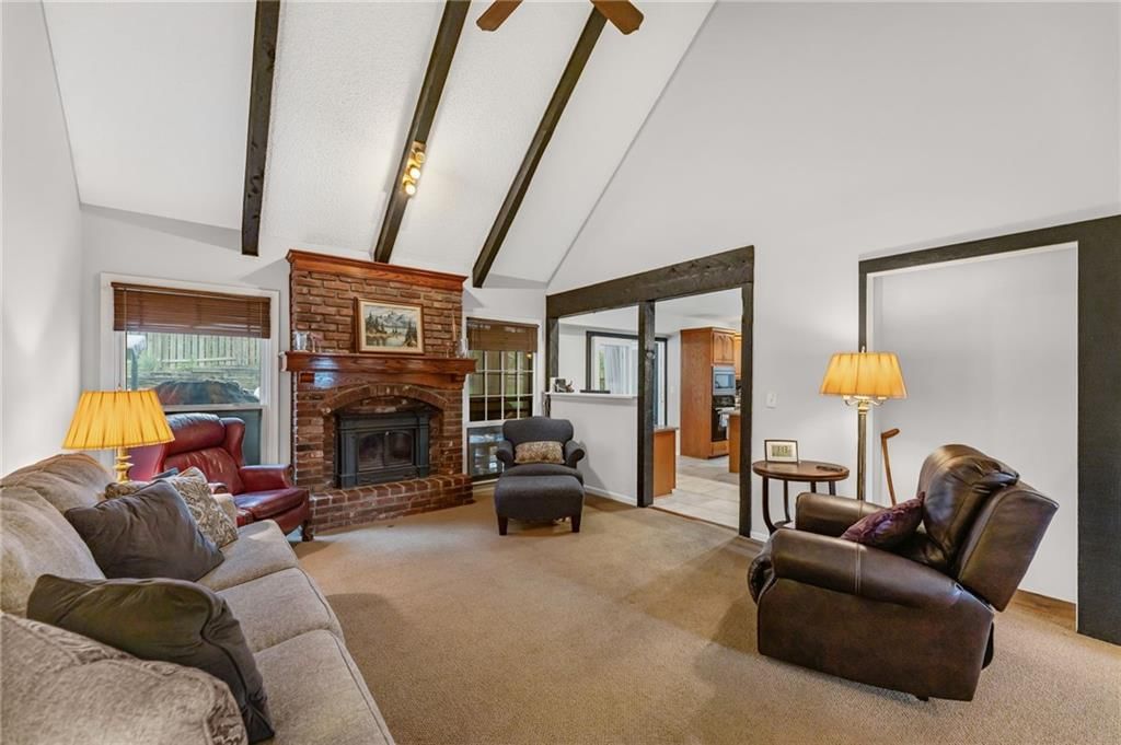5204 Stearns Street — photo 8