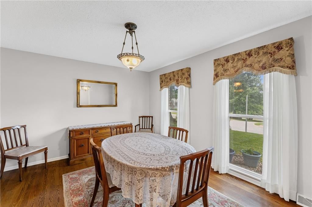 5204 Stearns Street — photo 12