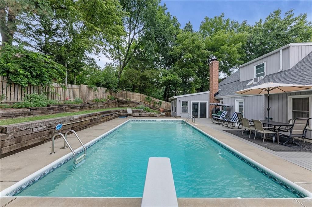 5204 Stearns Street — photo 13