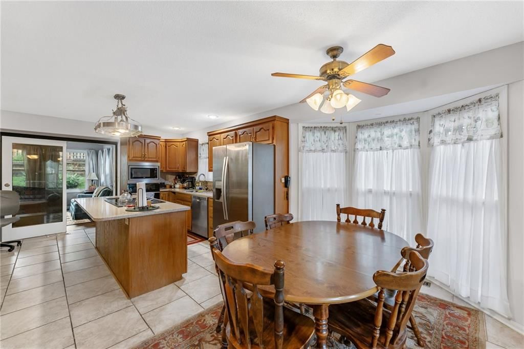 5204 Stearns Street — photo 20