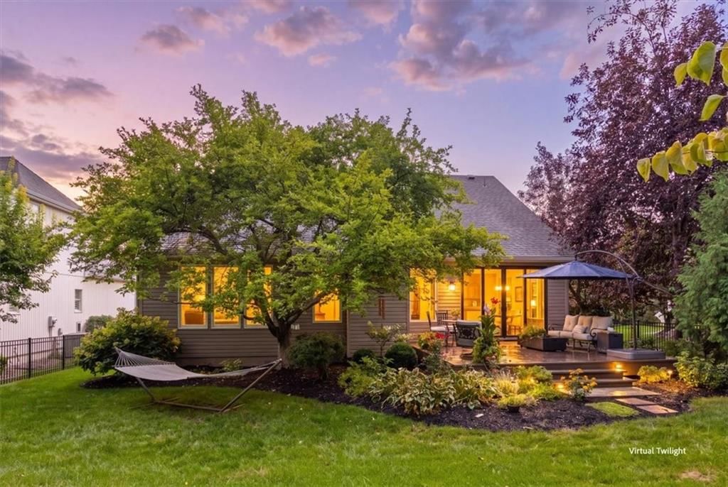 Photo 33 of 37 - 5124 W 159TH Terrace, Overland Park, KS 66085