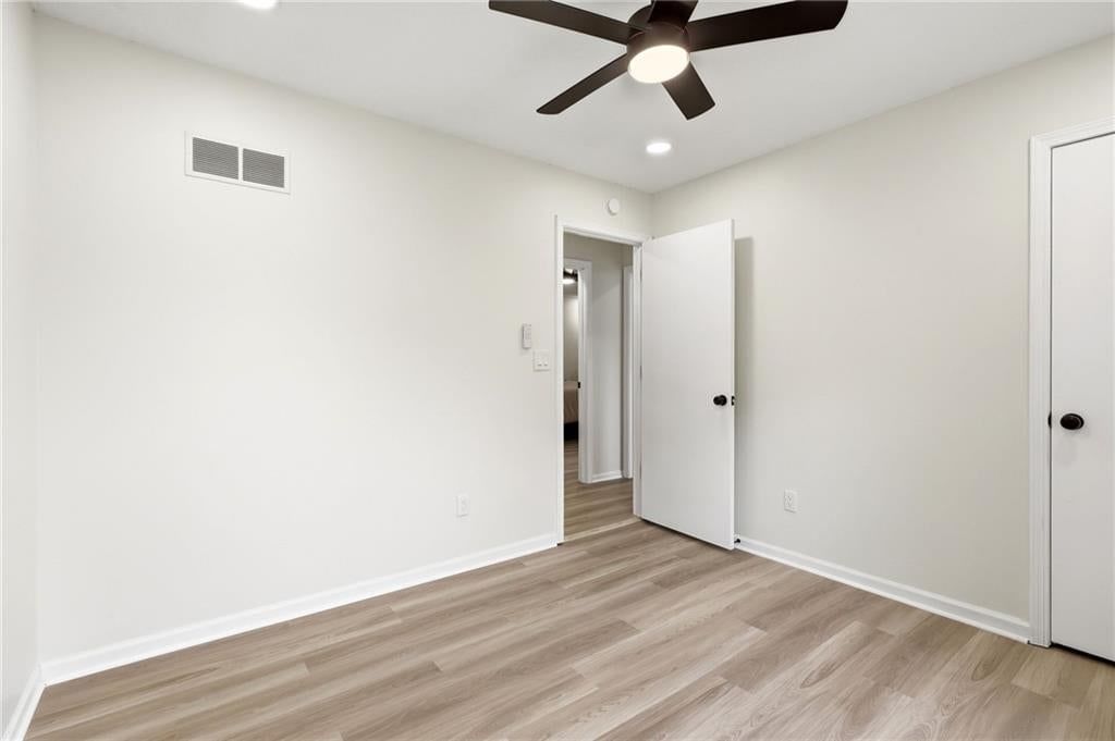 408 NW MOORE Street — photo 25