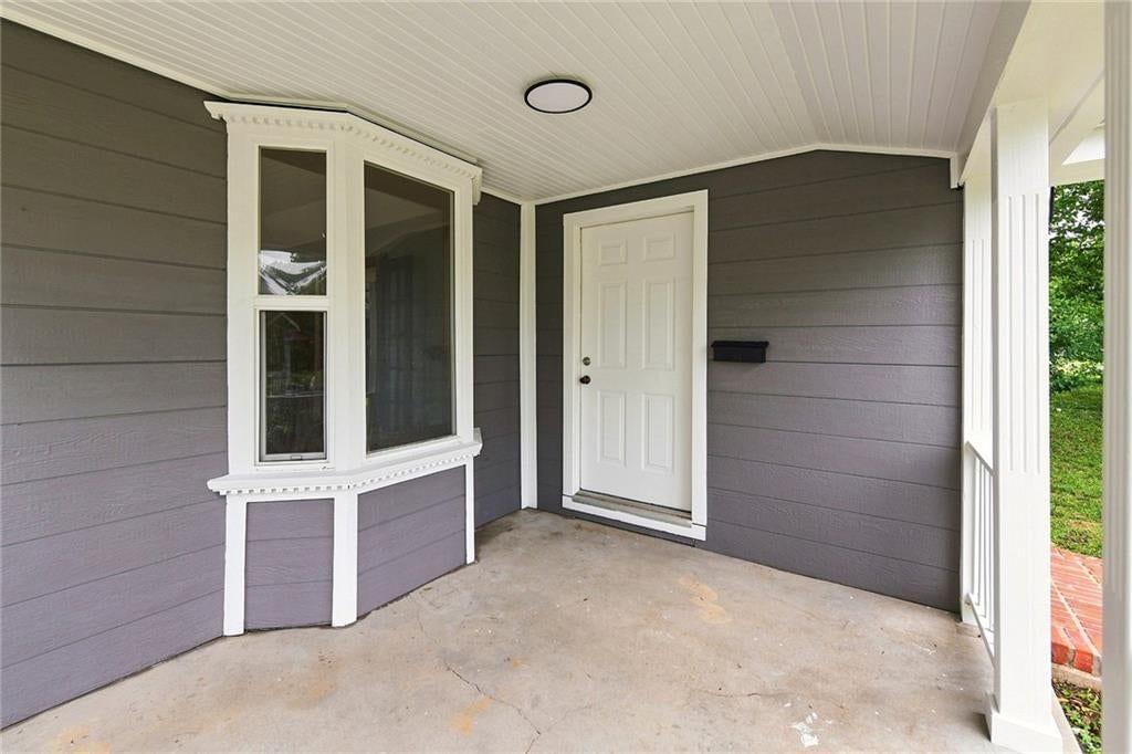 402 S Camden Street — photo 2
