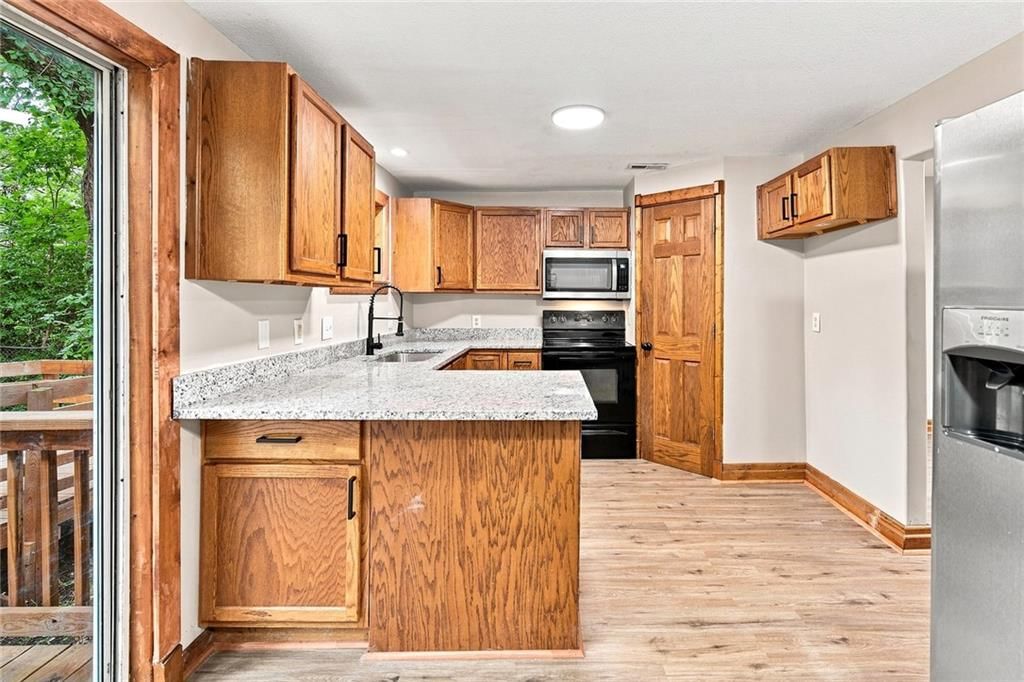 402 S Camden Street — photo 13