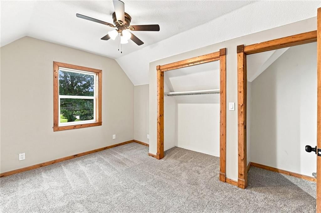 402 S Camden Street — photo 22