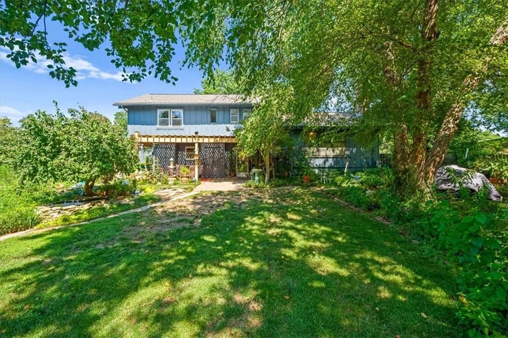 Photo 21 of 31 - 6303 W 108 Terrace, Overland Park, KS 66211