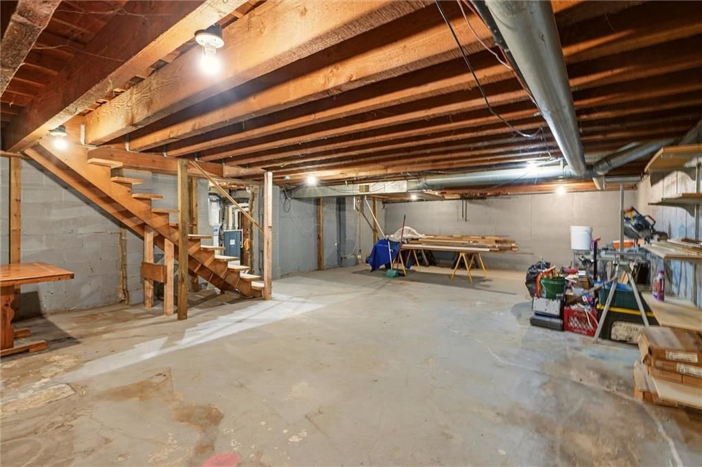 610 W 86th Terrace — photo 36