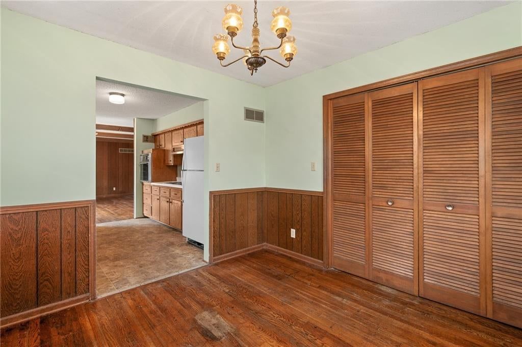 7923 Oakland Avenue — photo 10