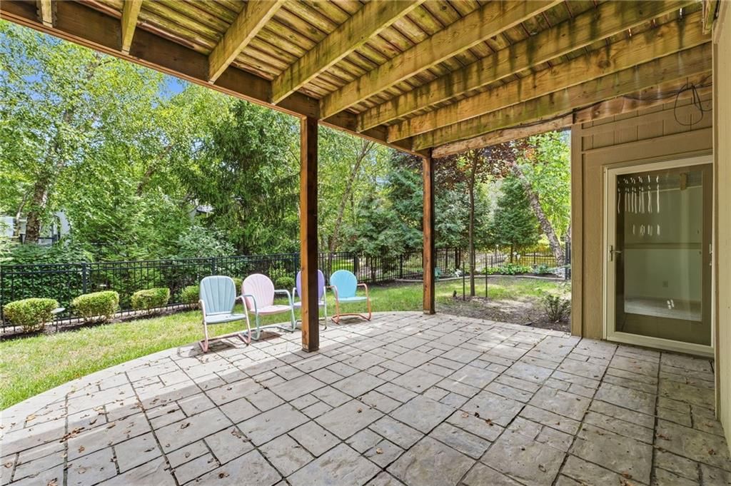 16025 Eby Street — photo 54