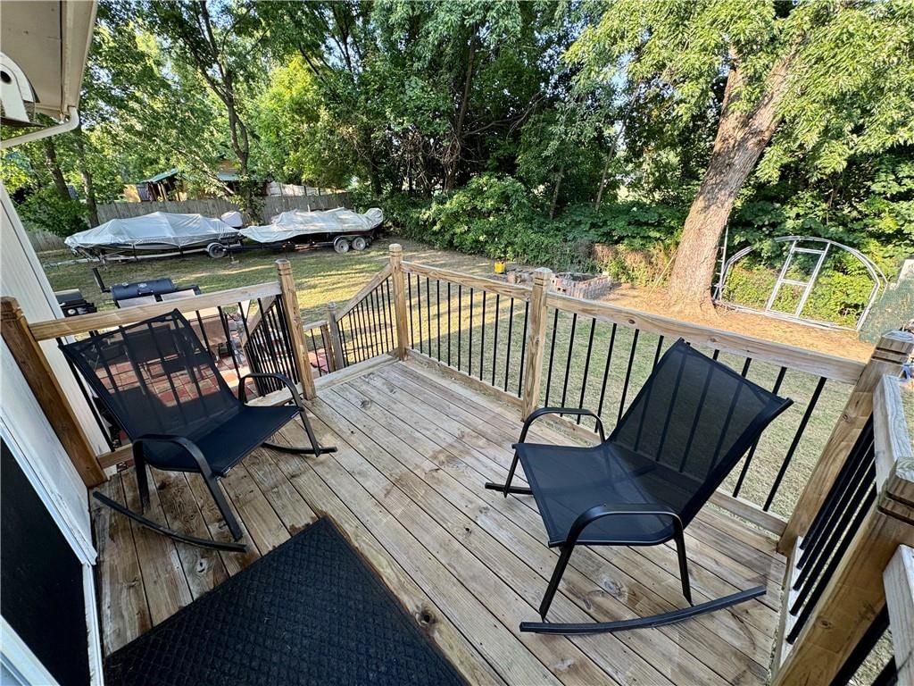 1202 S Hormeyer Street — photo 18