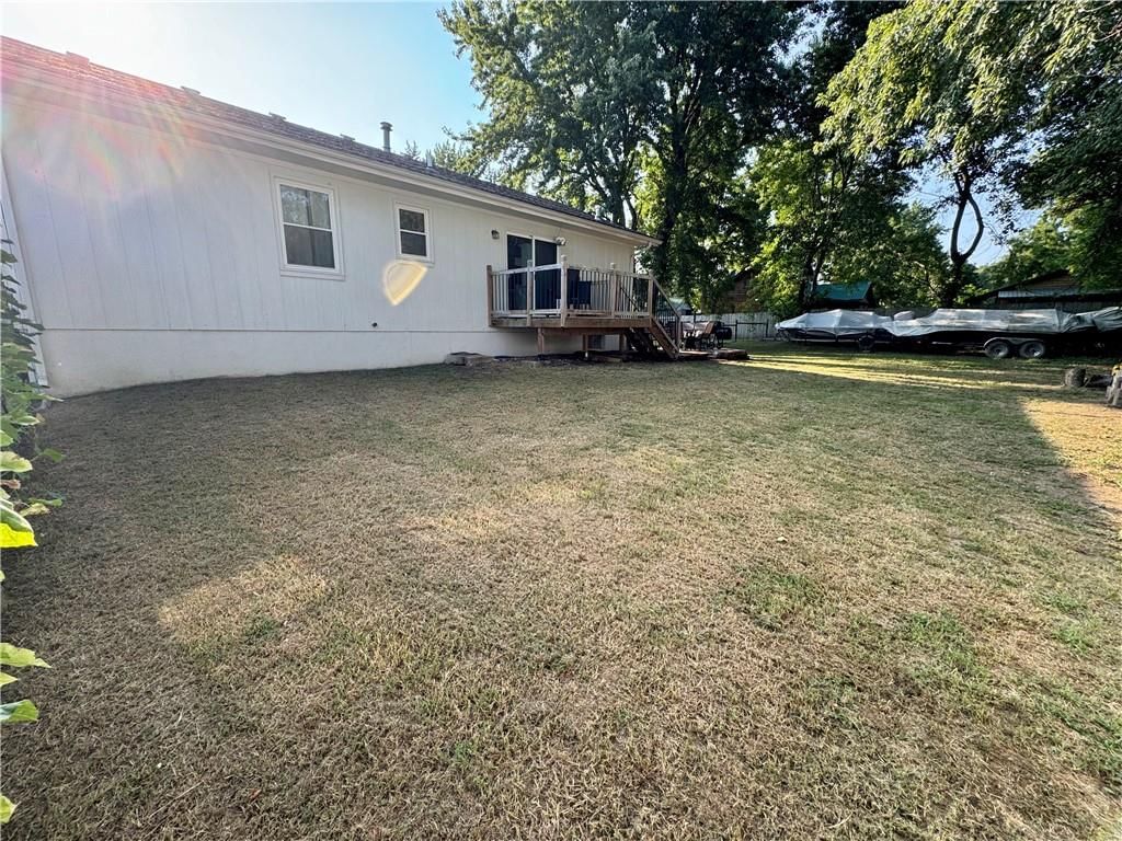 1202 S Hormeyer Street — photo 19
