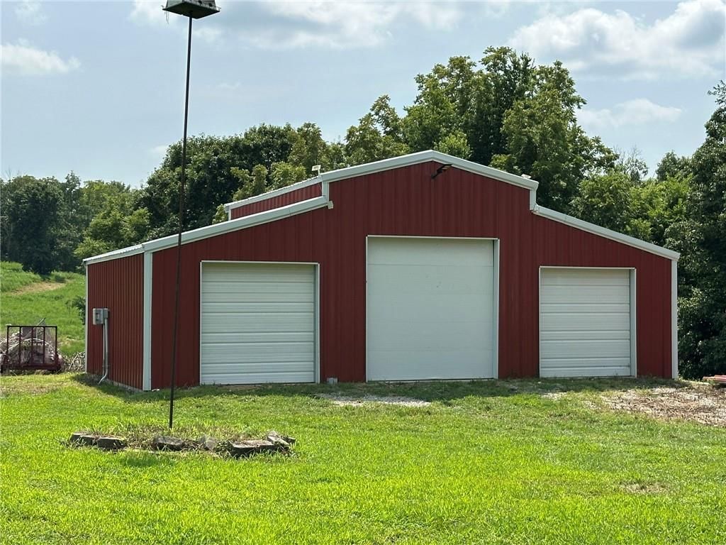 7935 Kiowa Road — photo 47