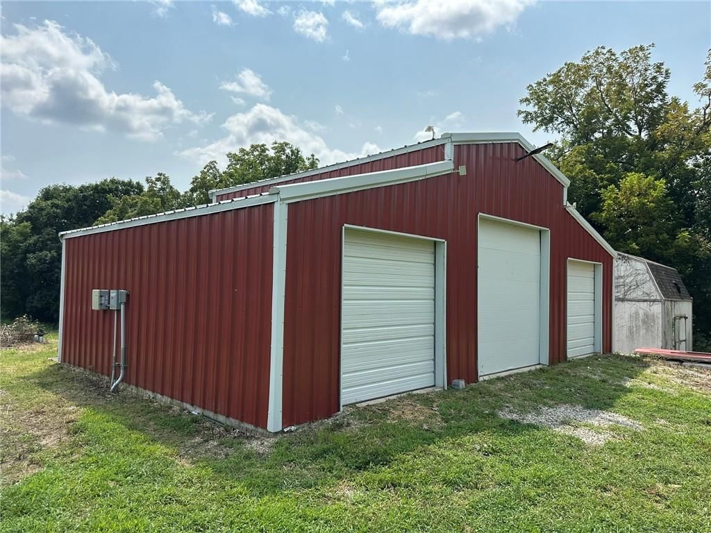 7935 Kiowa Road — photo 48