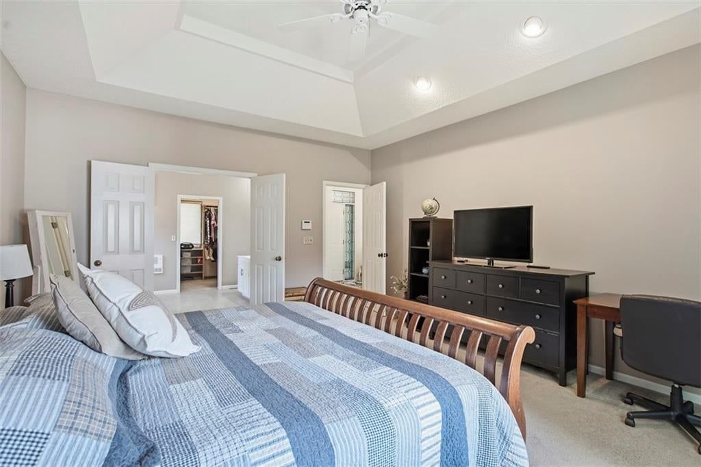 7924 W 118th Terrace — photo 21