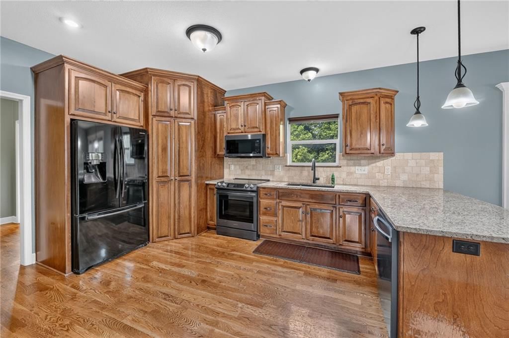 15825 NW MORGAN Street — photo 11