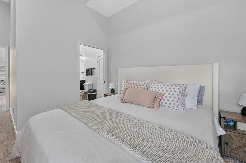 15825 NW MORGAN Street — photo 44