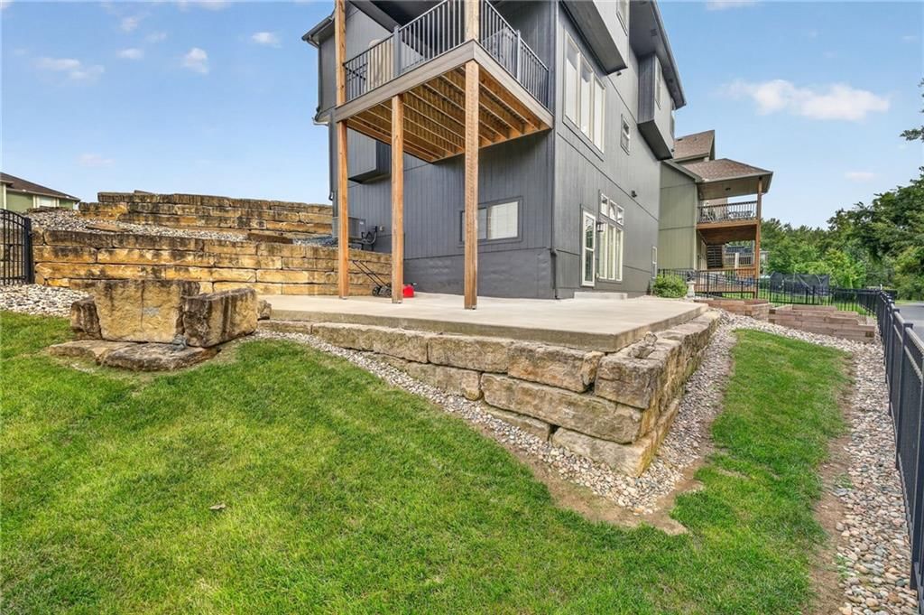 15825 NW MORGAN Street — photo 51