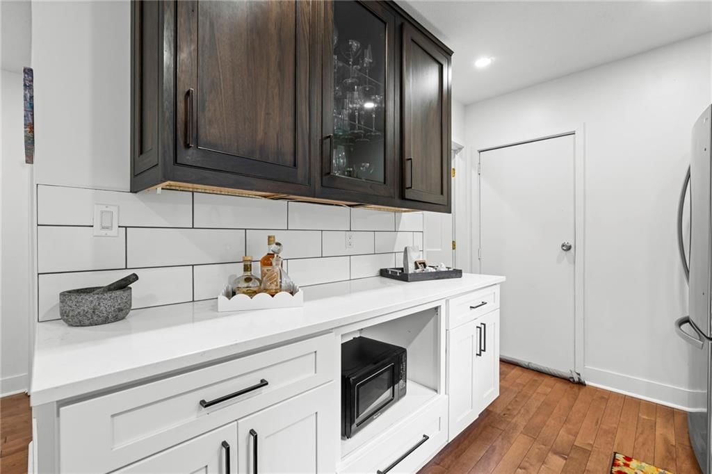 6214 Tracy Avenue — photo 11