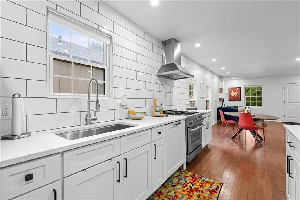 6214 Tracy Avenue — photo 12