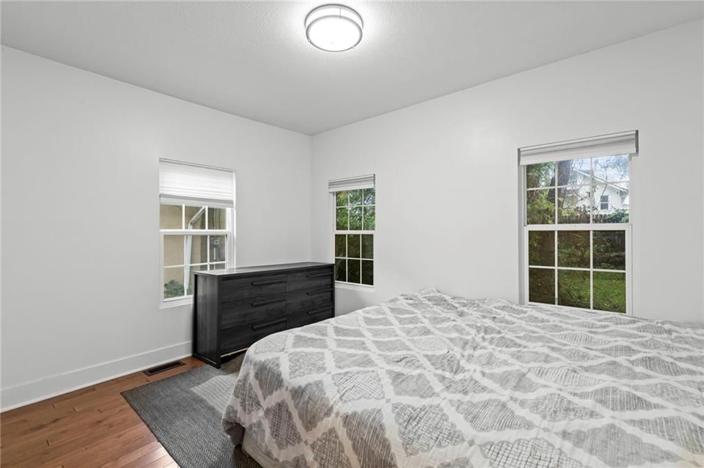 6214 Tracy Avenue — photo 14