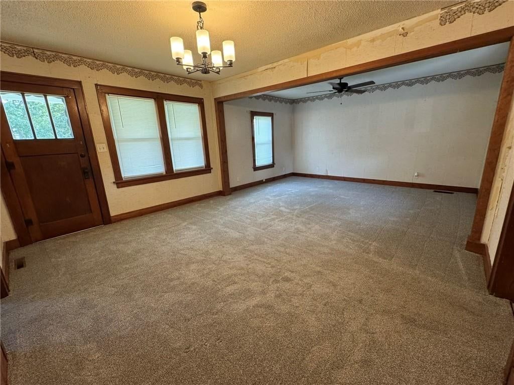 508 W Miami Street — photo 2