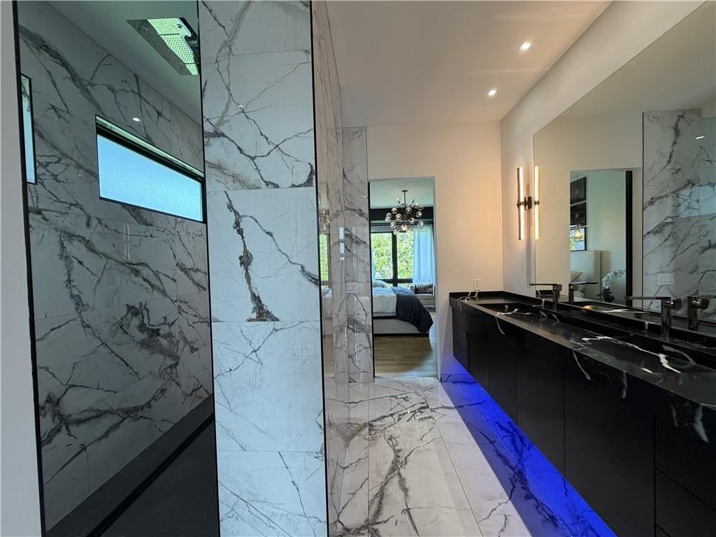 8826 McCoy Street — photo 14