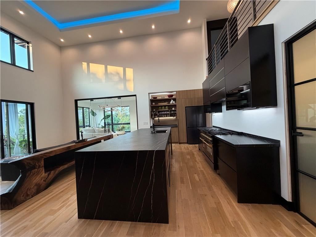 8826 McCoy Street — photo 25