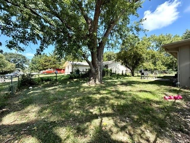 2911 & 2913 Belle Haven Drive — photo 3