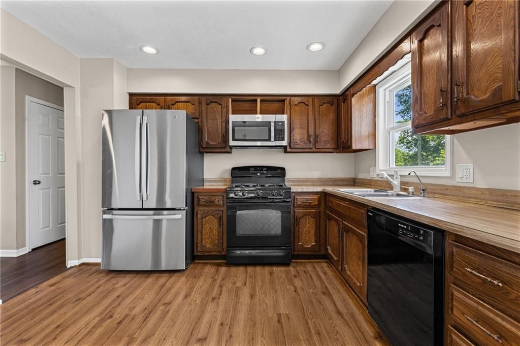 409 W South Street — photo 11