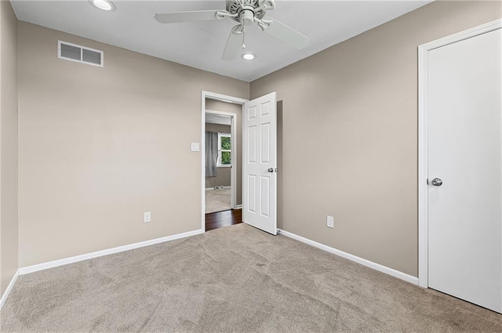409 W South Street — photo 14