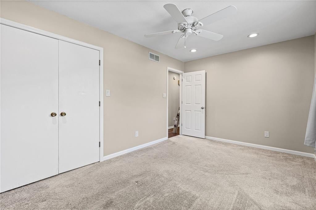 409 W South Street — photo 18