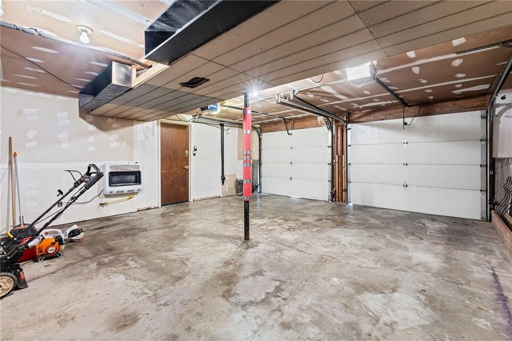 409 W South Street — photo 29