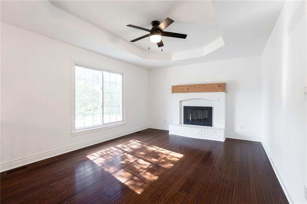 520 NE Bristol Drive — photo 5
