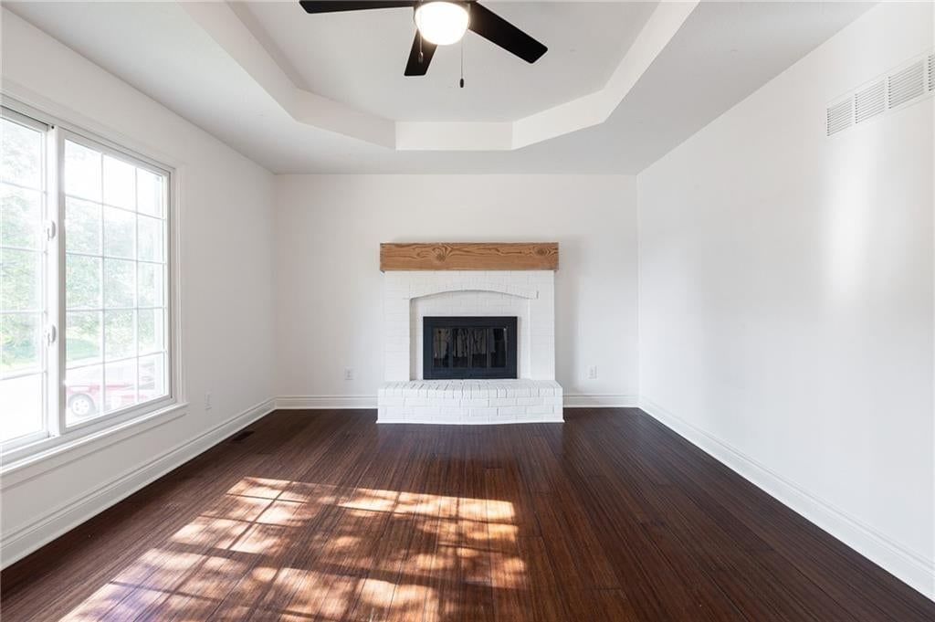 520 NE Bristol Drive — photo 6