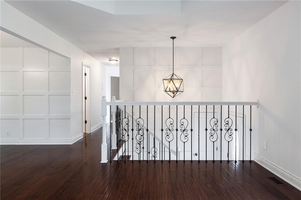 520 NE Bristol Drive — photo 8