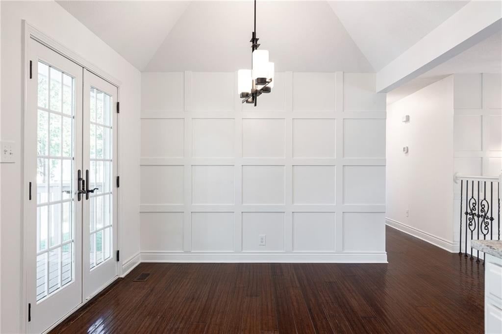 520 NE Bristol Drive — photo 11