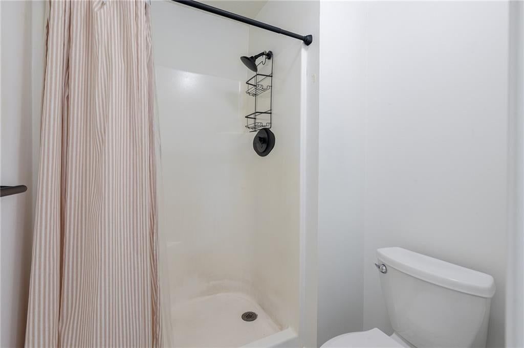 520 NE Bristol Drive — photo 18