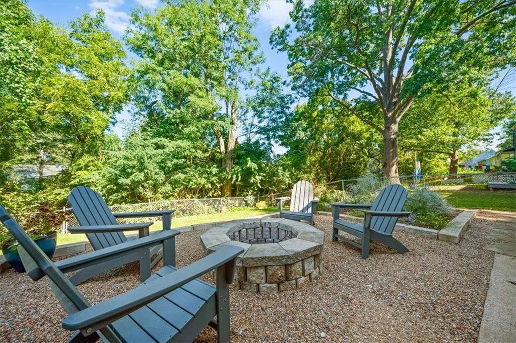 Photo 28 of 29 - 9119 Washington Street, Kansas City, MO 64114
