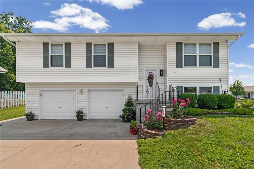 805 W Royle Street, Richmond, MO