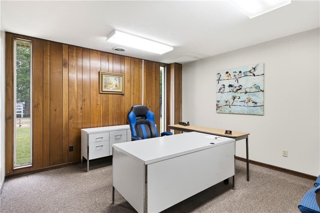 605 W Saint John Street — photo 15